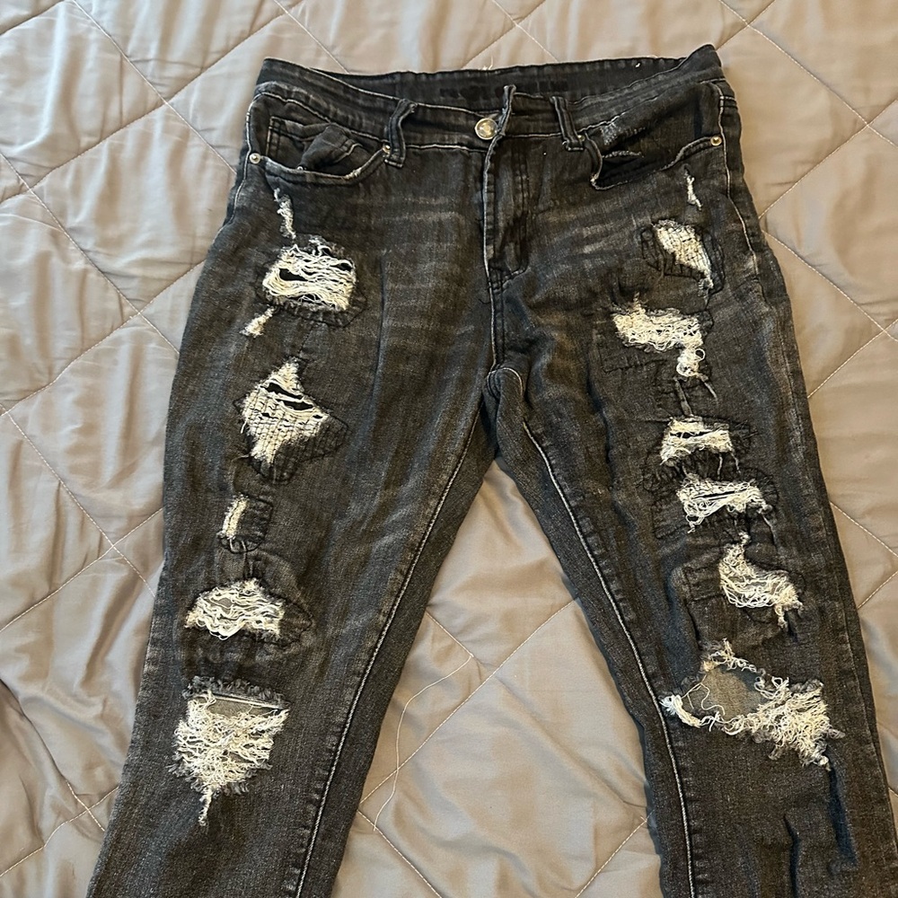 Rue 21 ripped jeans